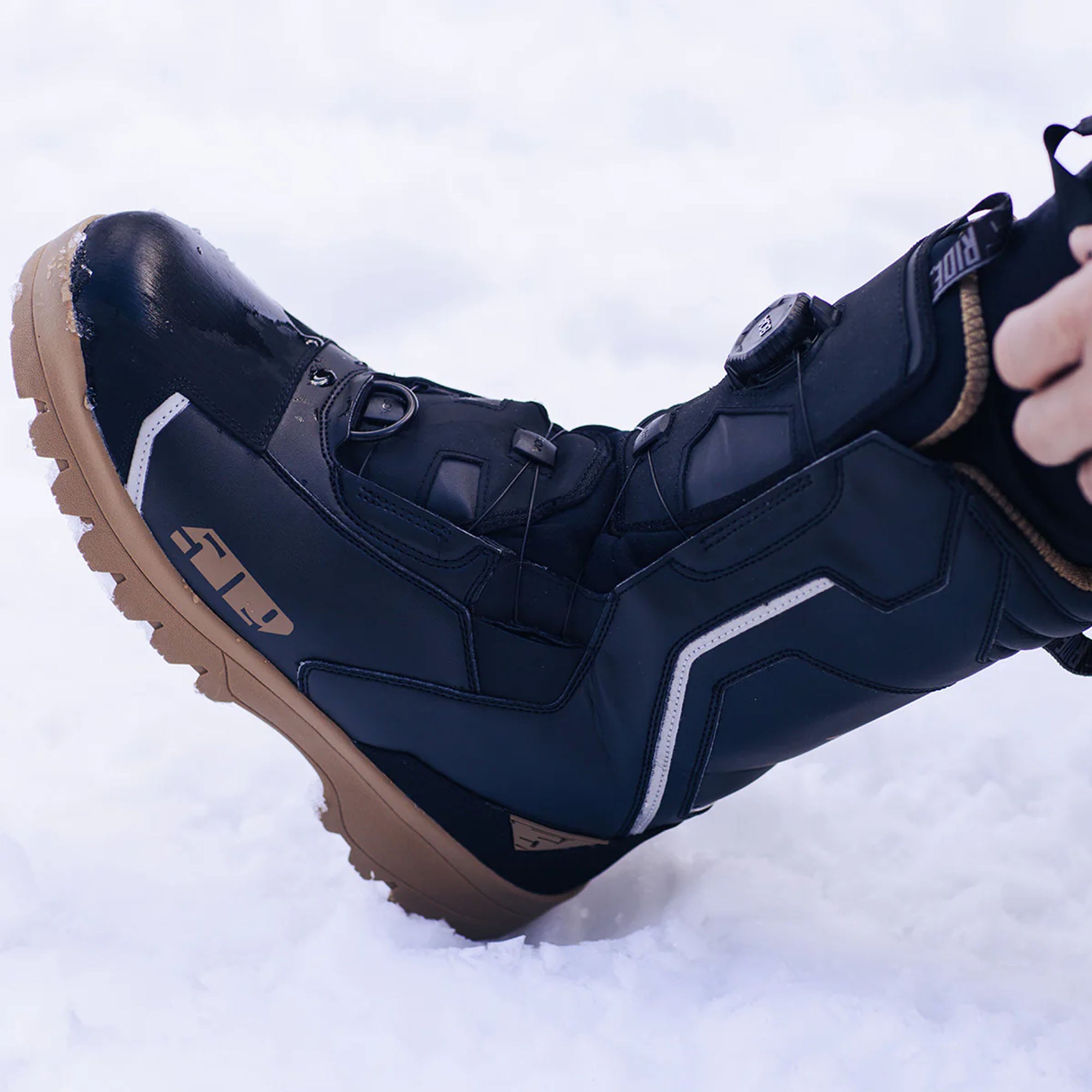 509 Saber Single Boa Snowmobile Boots Black Gum