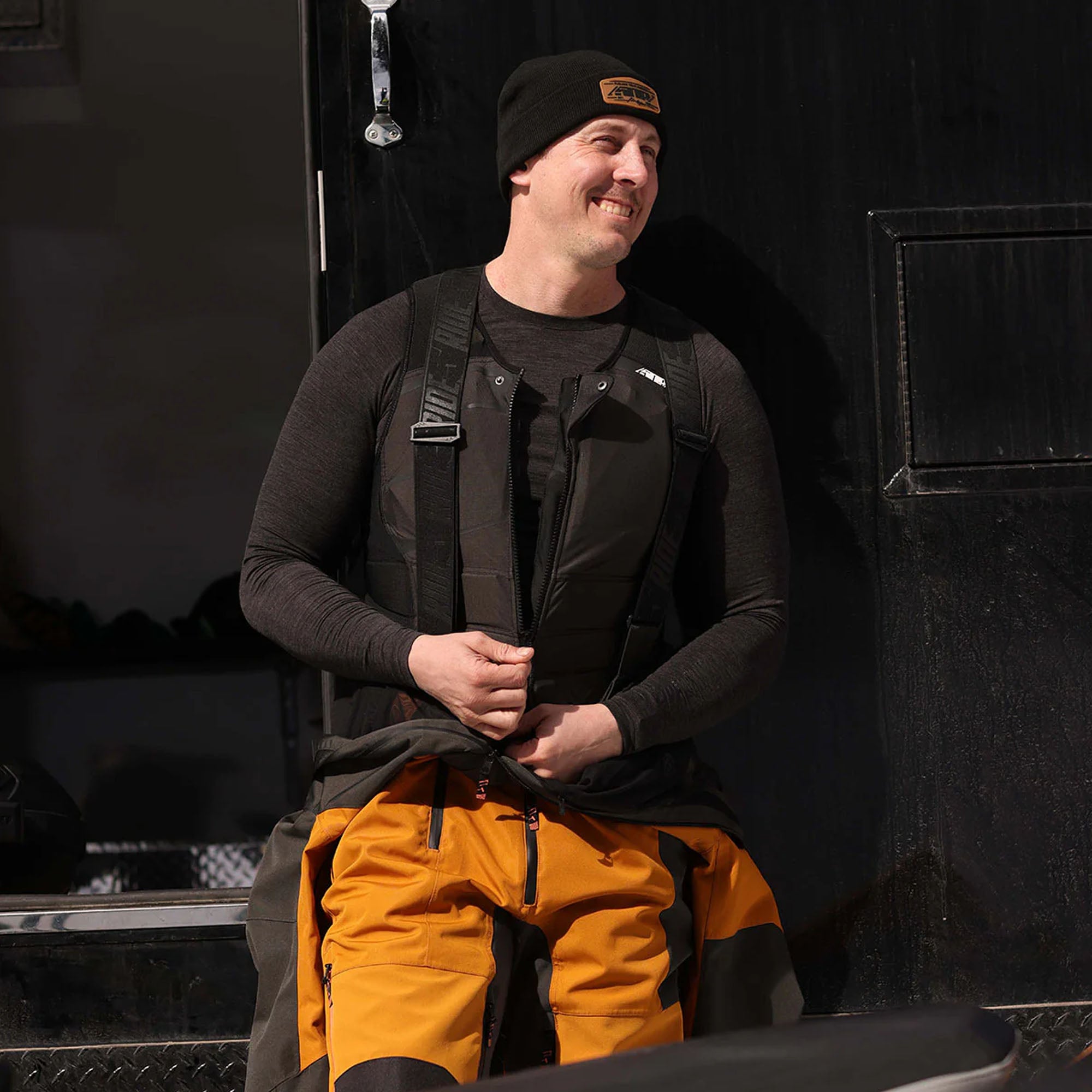 509 R - Mor Protection Vest Pirate Black