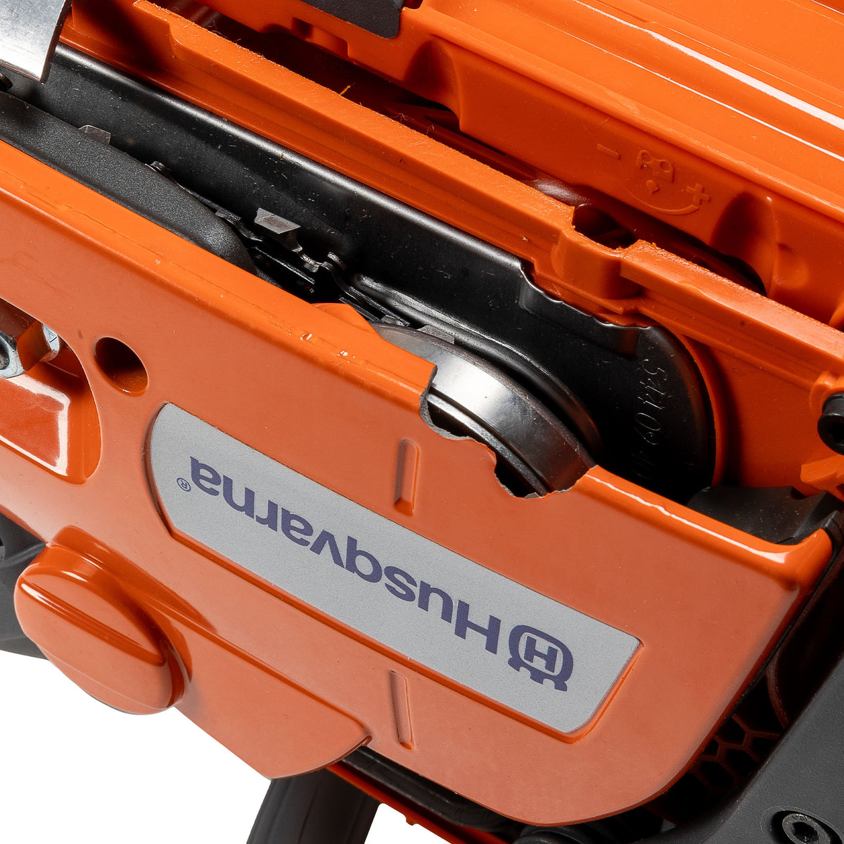 Husqvarna 45.7cc 18" Gas Powered Chainsaw 970515528