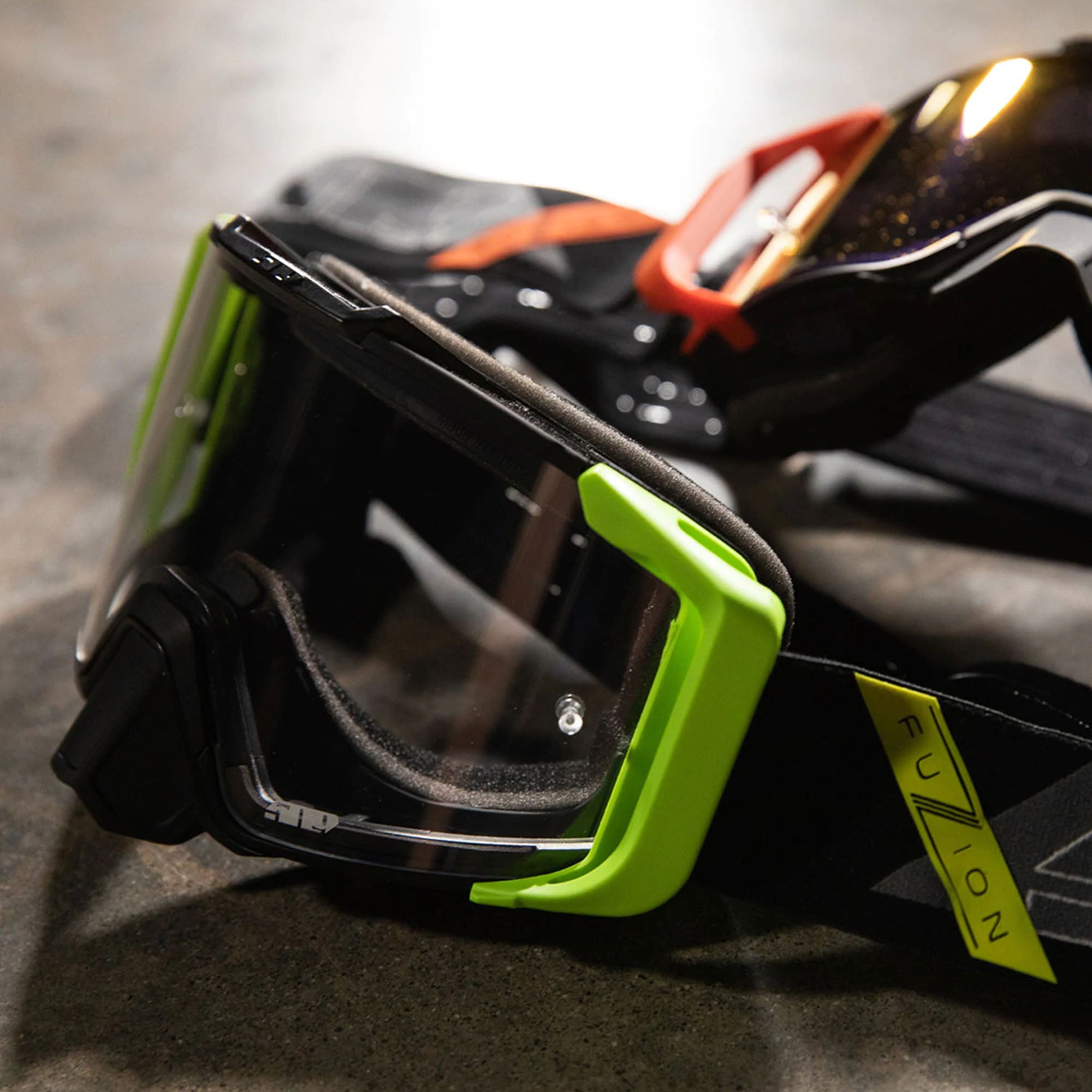 509 F02005400-000-301 Sinister MX6 Fuzion Offroad Goggle Anti-Fog Anti-Scratch Lens Hi Vis