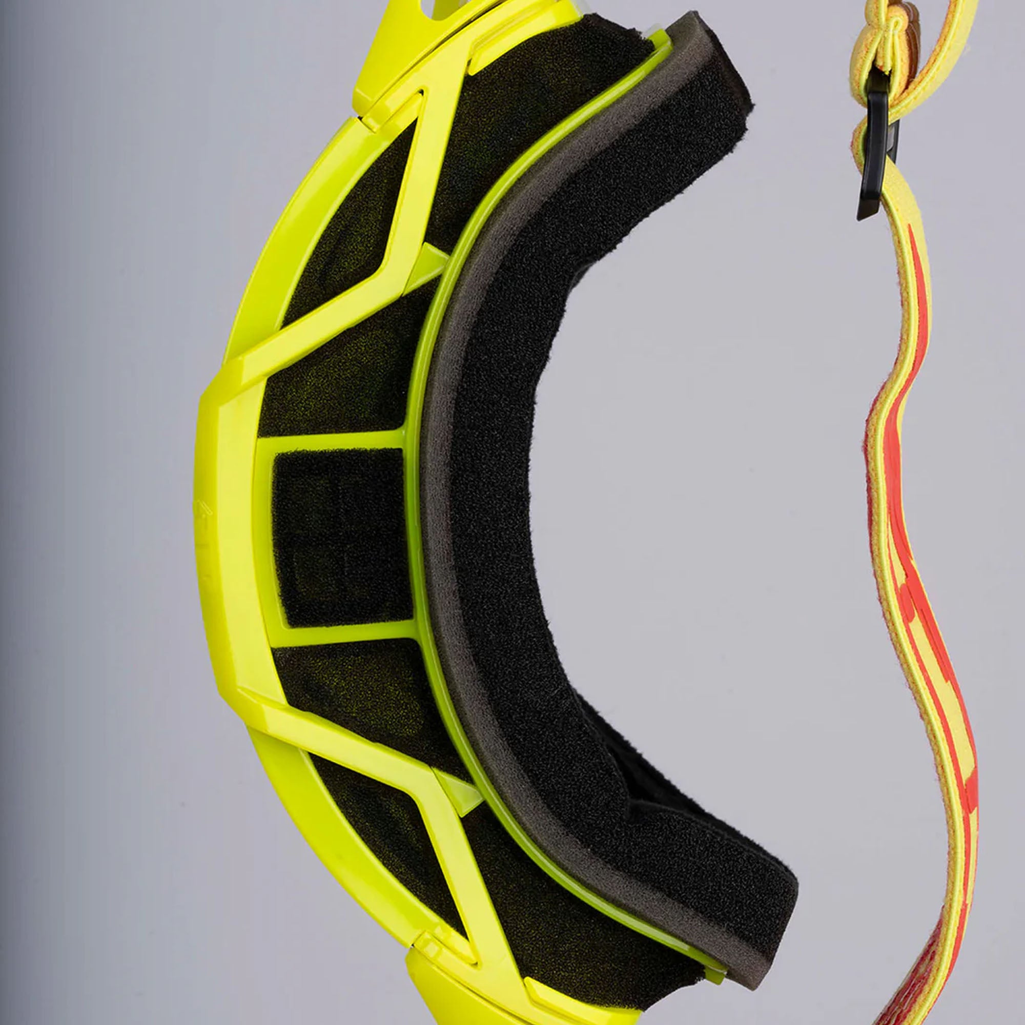 509 F02006200-000-103 Sinister MX6 Fuzion Flow Goggle Filtered Anti-Fog Anti-Scratch Lens