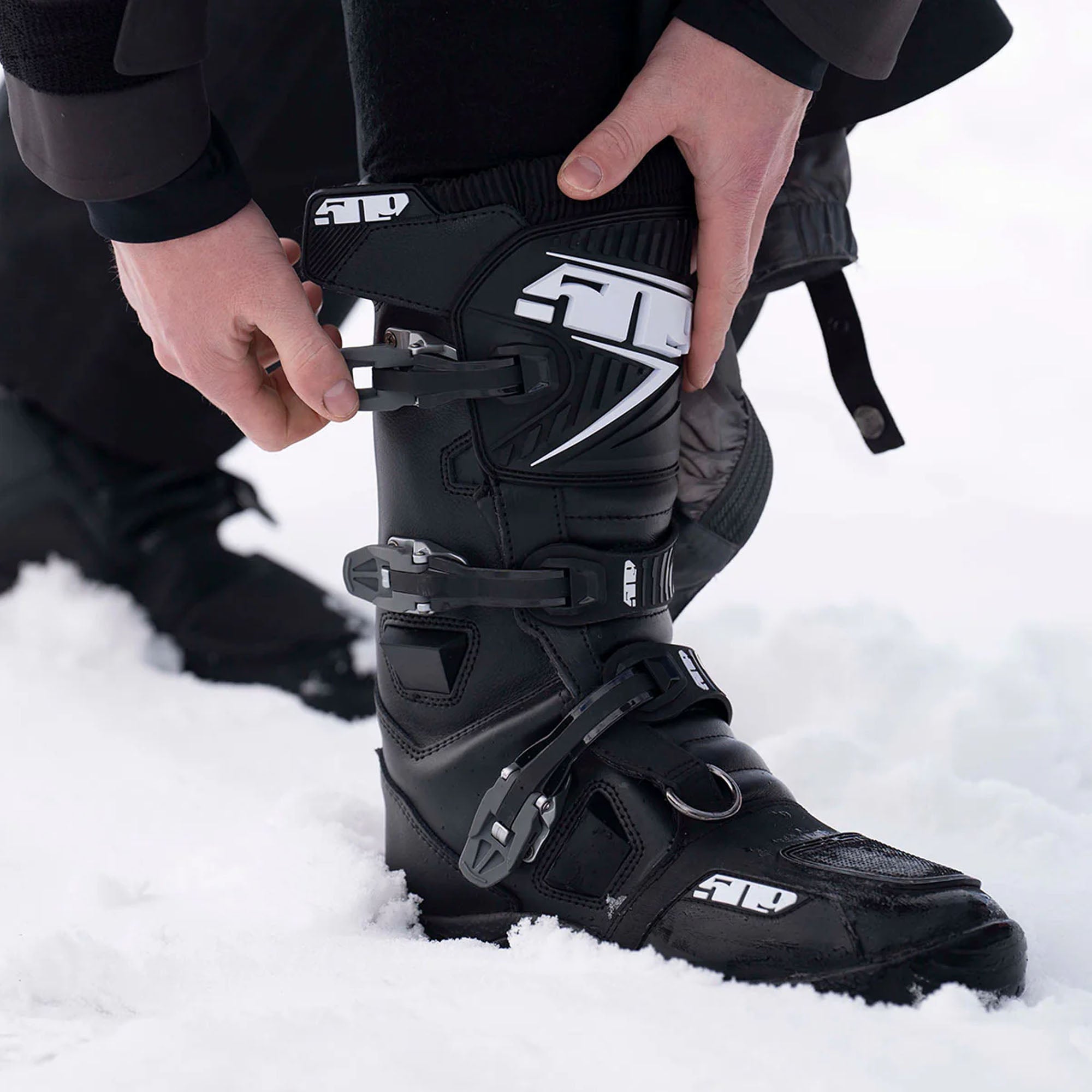 509 Velo Raid 2.0 Snowmobile Boots Black Ops