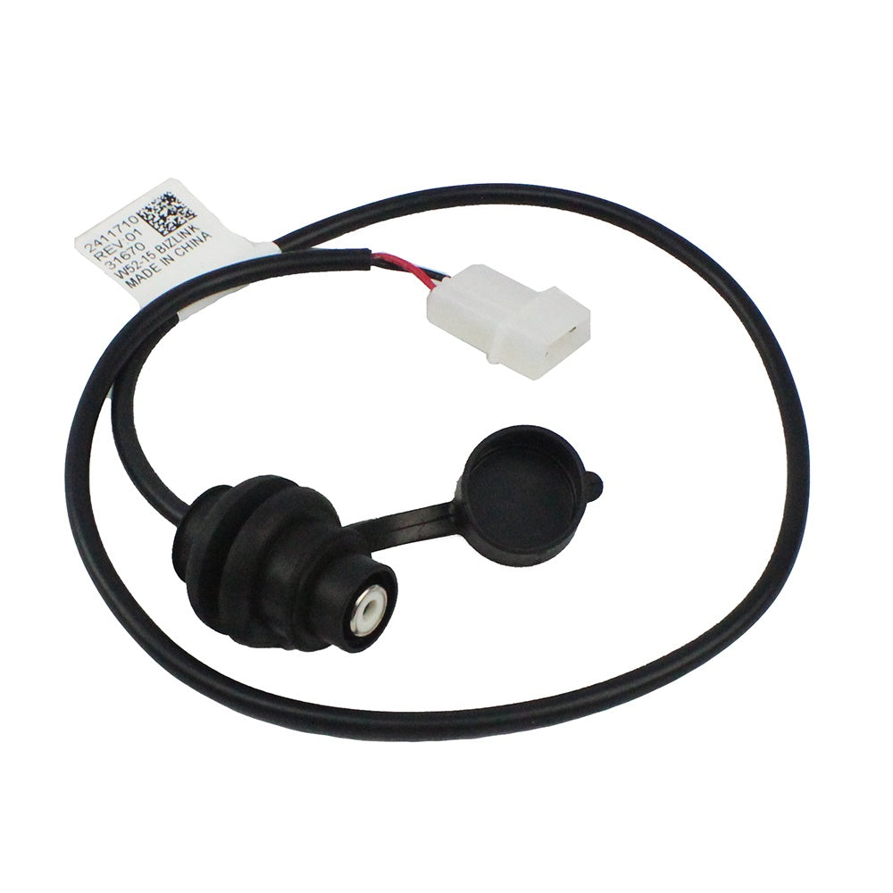 Polaris DC/RCA Power Plug with Cover 2411709 alternate view